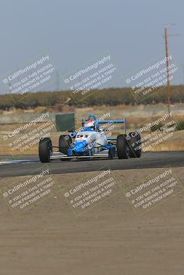 media/Oct-29-2022-CalClub SCCA (Sat) [[e05833b2e9]]/Race Group 2/Qualifying (Sweeper)/